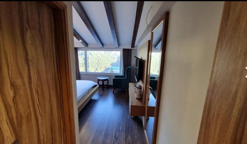 Deep Hotel Mussoorie Bagian luar foto