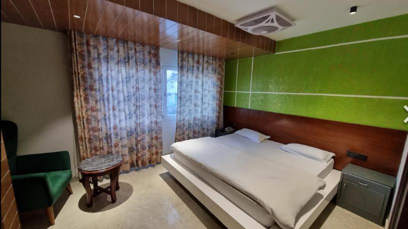 Deep Hotel Mussoorie Bagian luar foto