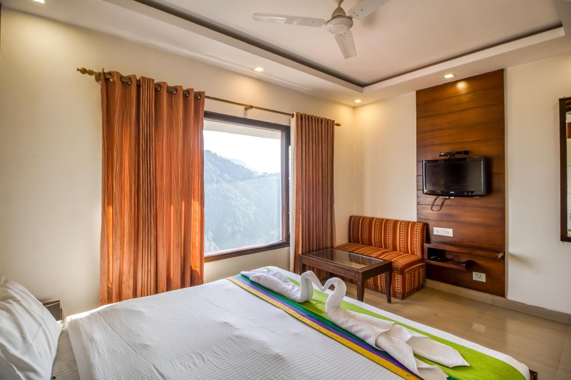 Deep Hotel Mussoorie Bagian luar foto