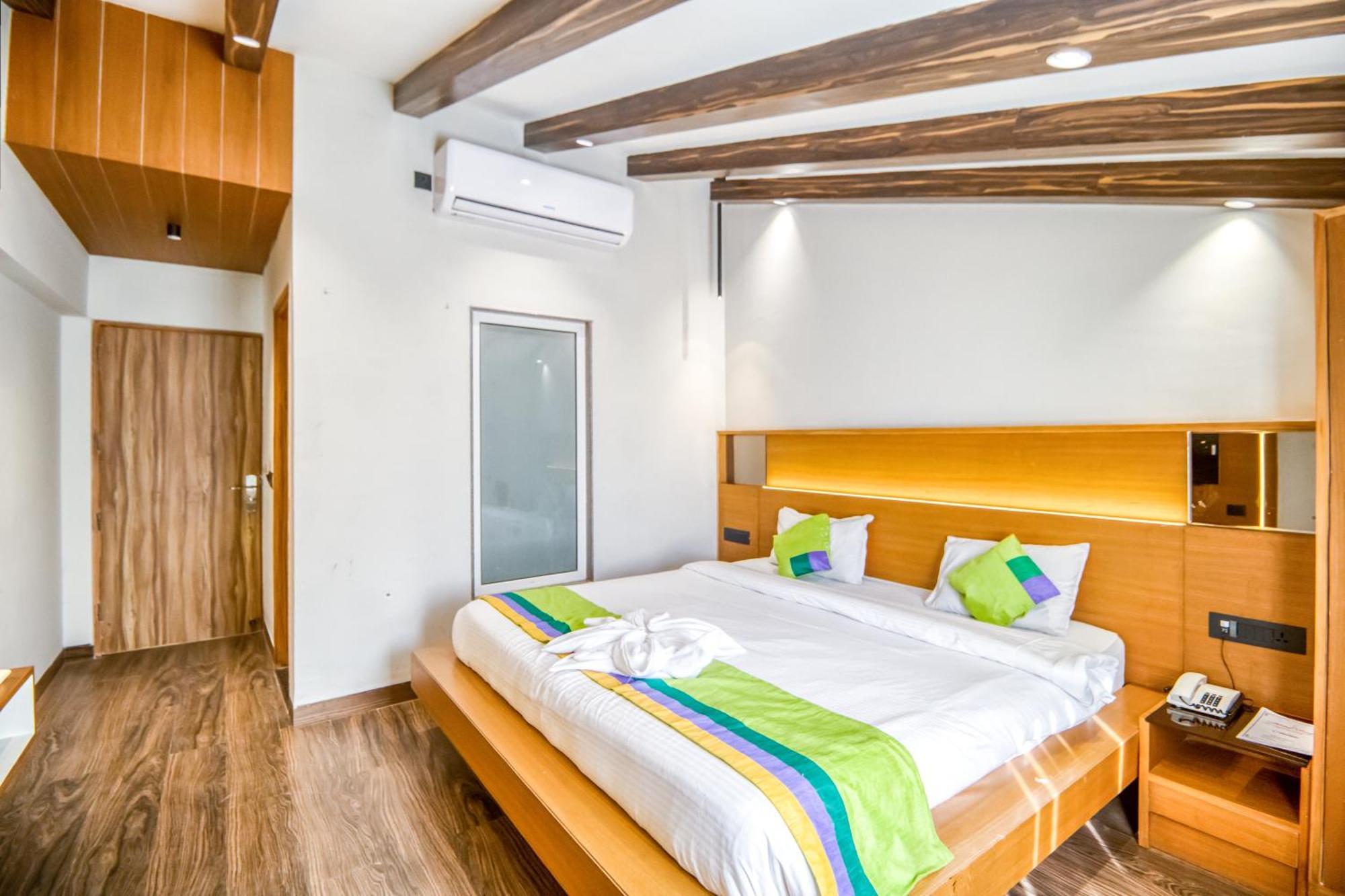 Deep Hotel Mussoorie Bagian luar foto