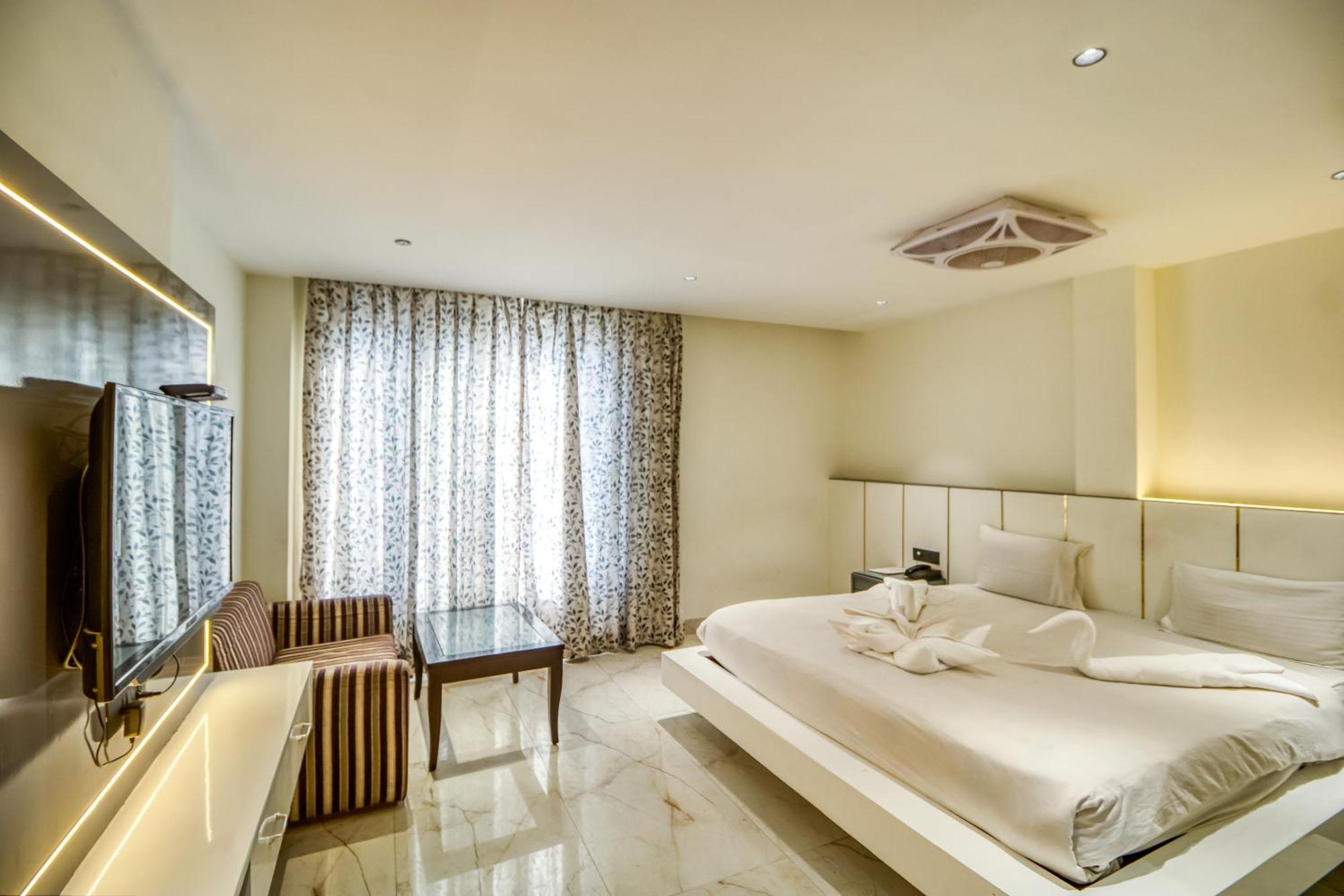 Deep Hotel Mussoorie Bagian luar foto
