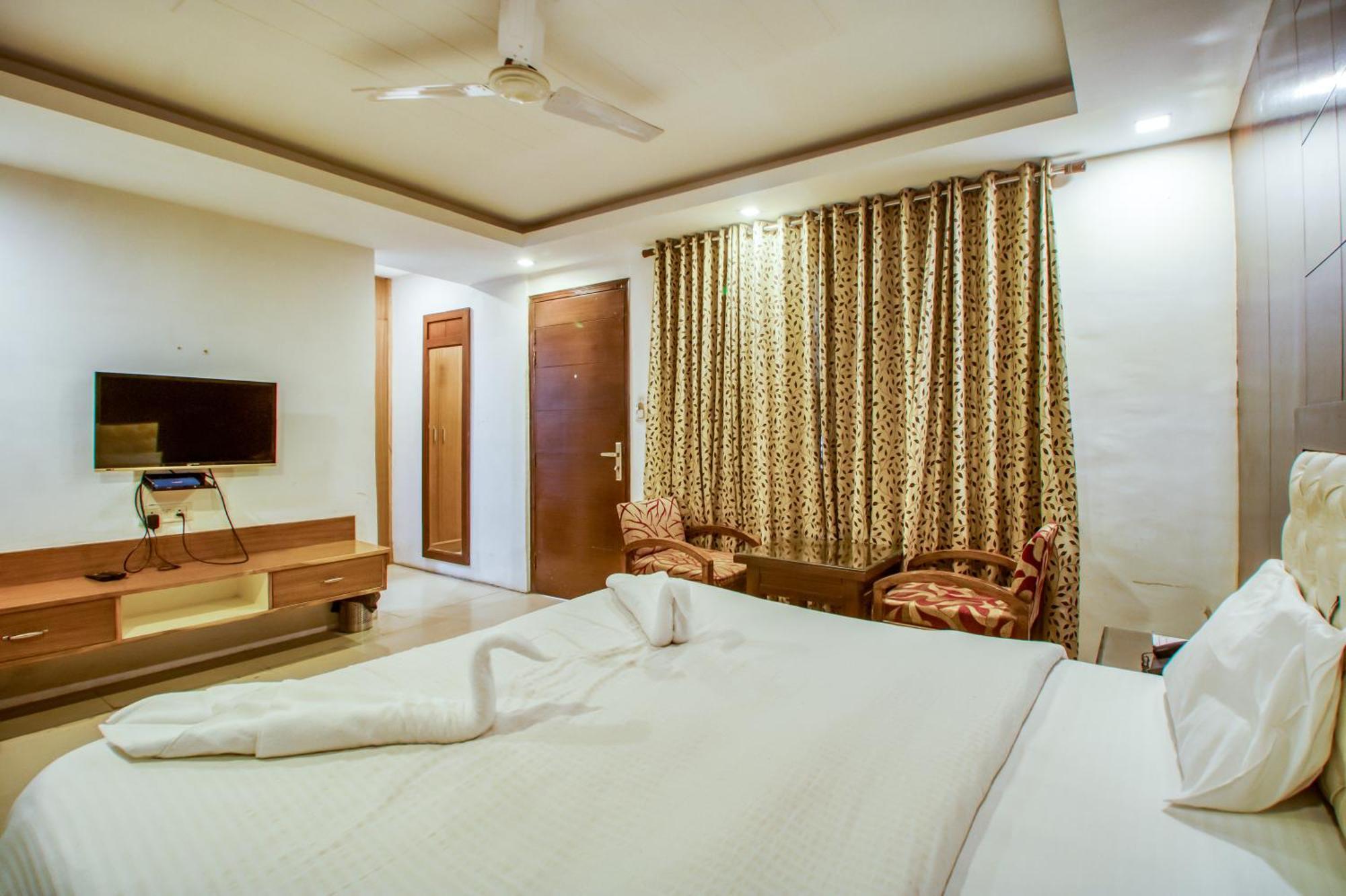 Deep Hotel Mussoorie Bagian luar foto